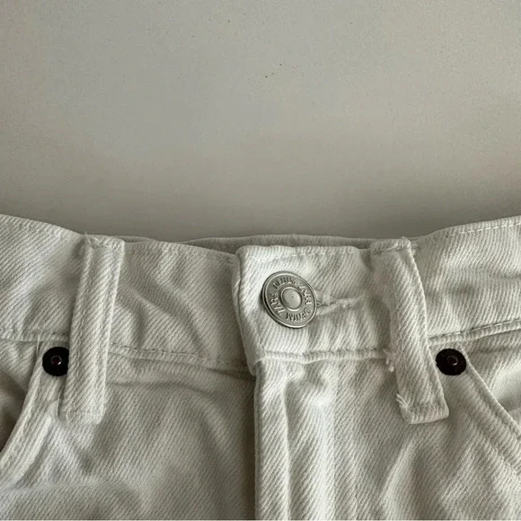 Zara White High Rise Denim Shorts - Picture 5 of 8